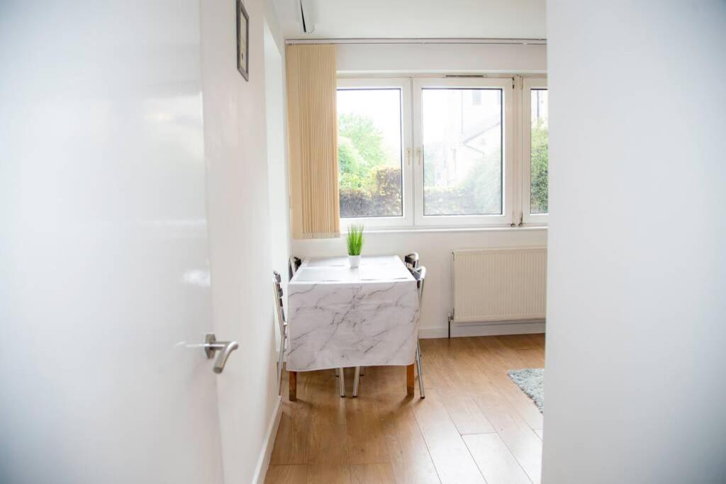 Shoreditch Hoxton Large 3 Bed Garden Flat Free Parking Aor Only London Eksteriør bilde